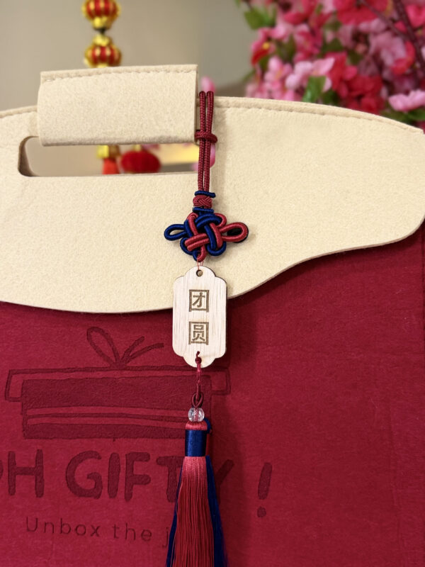 ohgifty-cny-hamper-abundance-collection-5 Chinese New Year hamper gift box Malaysia engraving